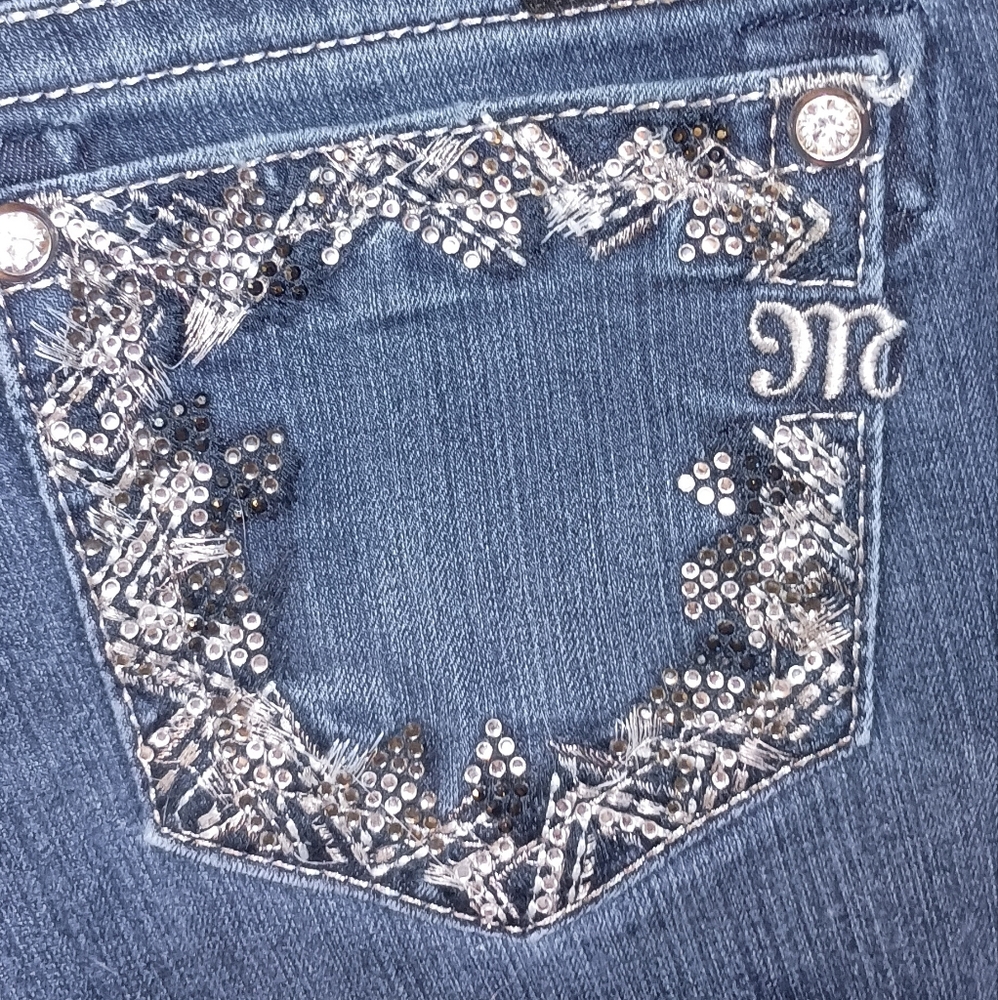 Miss Me Size 29 Mid-Rise Easy Boot Jeans 34 x 27